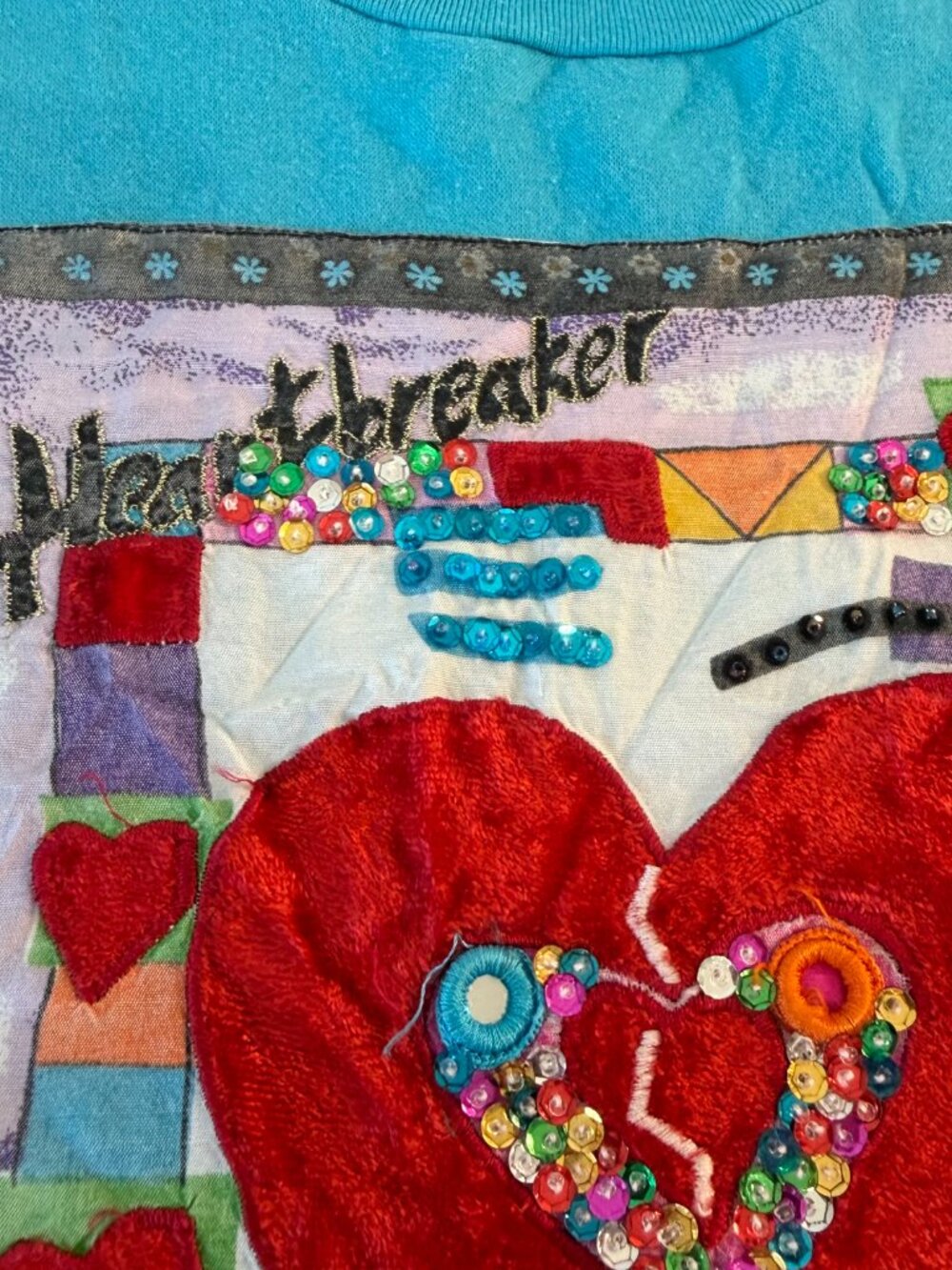 Vintage EJ Gitano Girls Medium 9/10 Heartbreaker Sweatshirt Beaded 90s - Picture 4 of 9